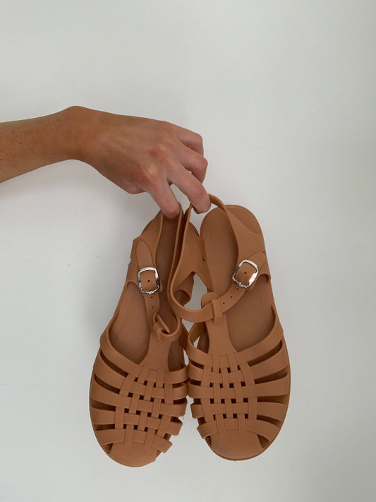 Tan